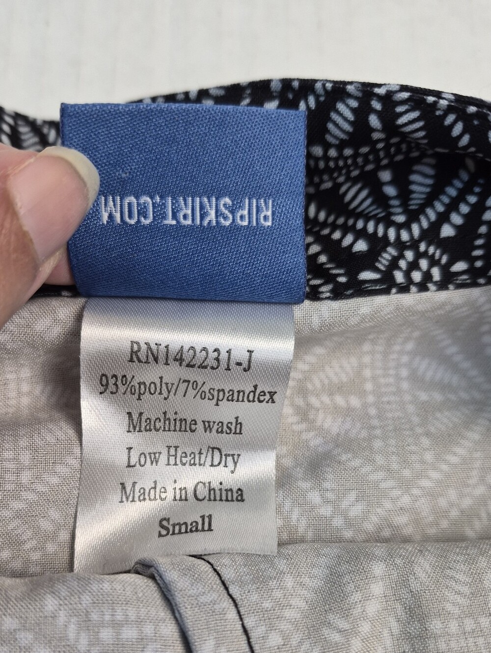 Rip Skirt Hawaii Wrap Skirt Black Pearl Batik Length 2 Sz S Quick Dry Cover Up - Picture 14 of 14